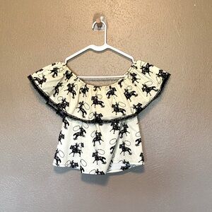 Vintage western themed cropped over the shoulder top size small